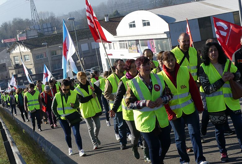 17-11-18 ManifaMaderasIglesiasPorrinhoMos16.JPG